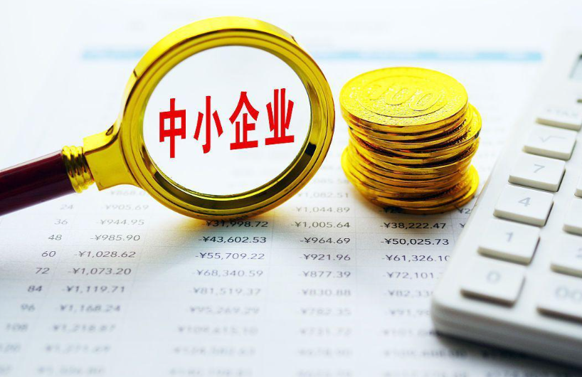 一品尚居定制衣柜与成品衣柜的尺寸适配及空间利用方案